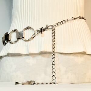 💎Chicos Signed Womens Heavy Textured Silver Tone Chain Belt Twisted Ring Square